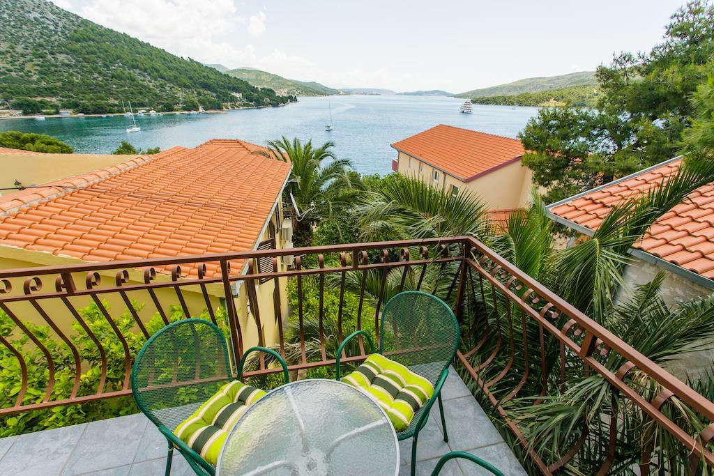 Apartments Bilaja Marina Szoba fotó